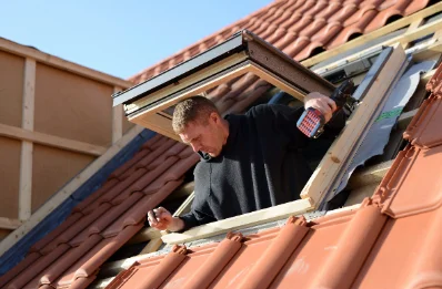 Pose de fenêtres de toit Velux à Antran